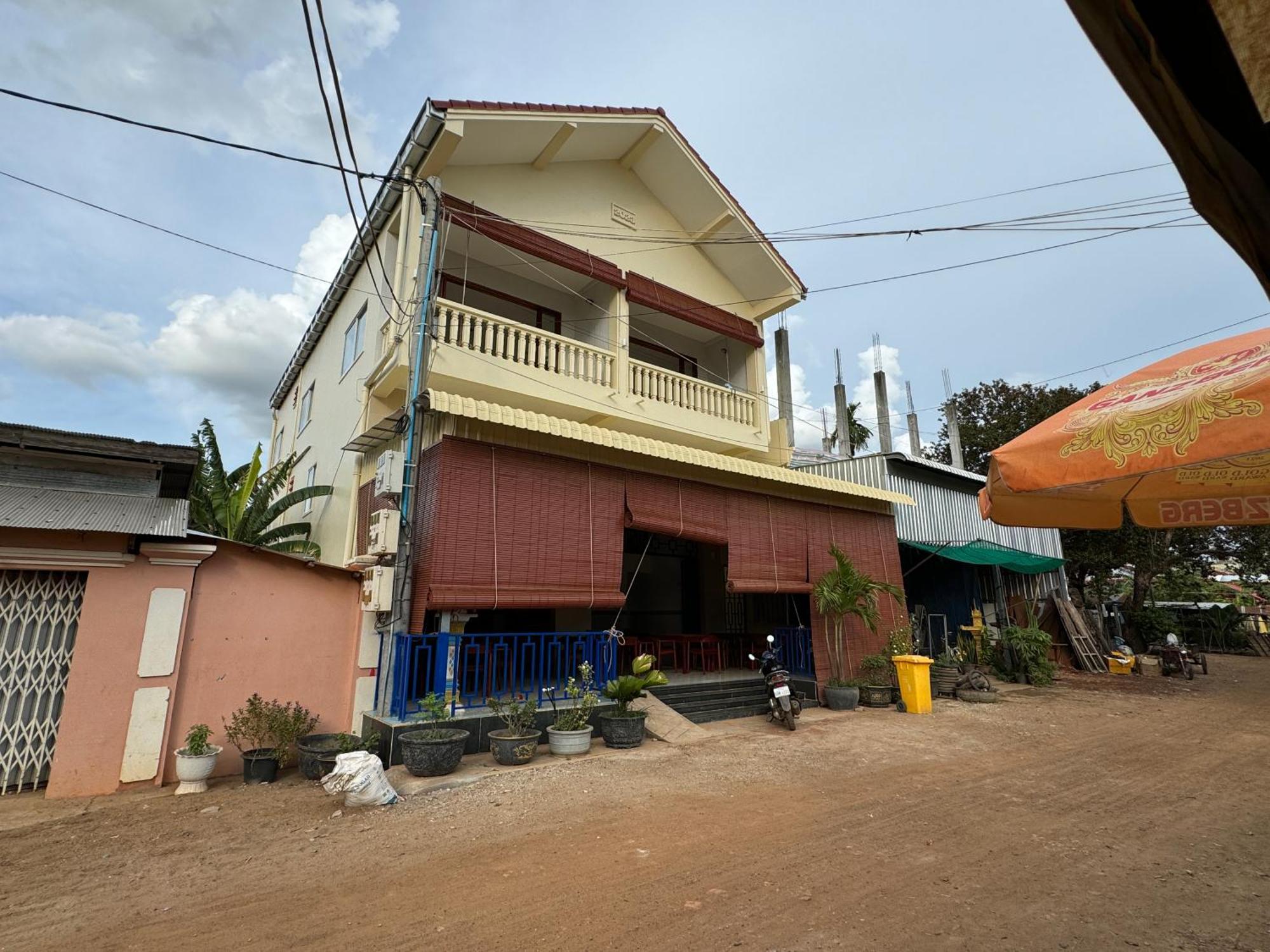 Dary'S Village Guesthouse & Restaurant Phumi Chong Kaoh Esterno foto